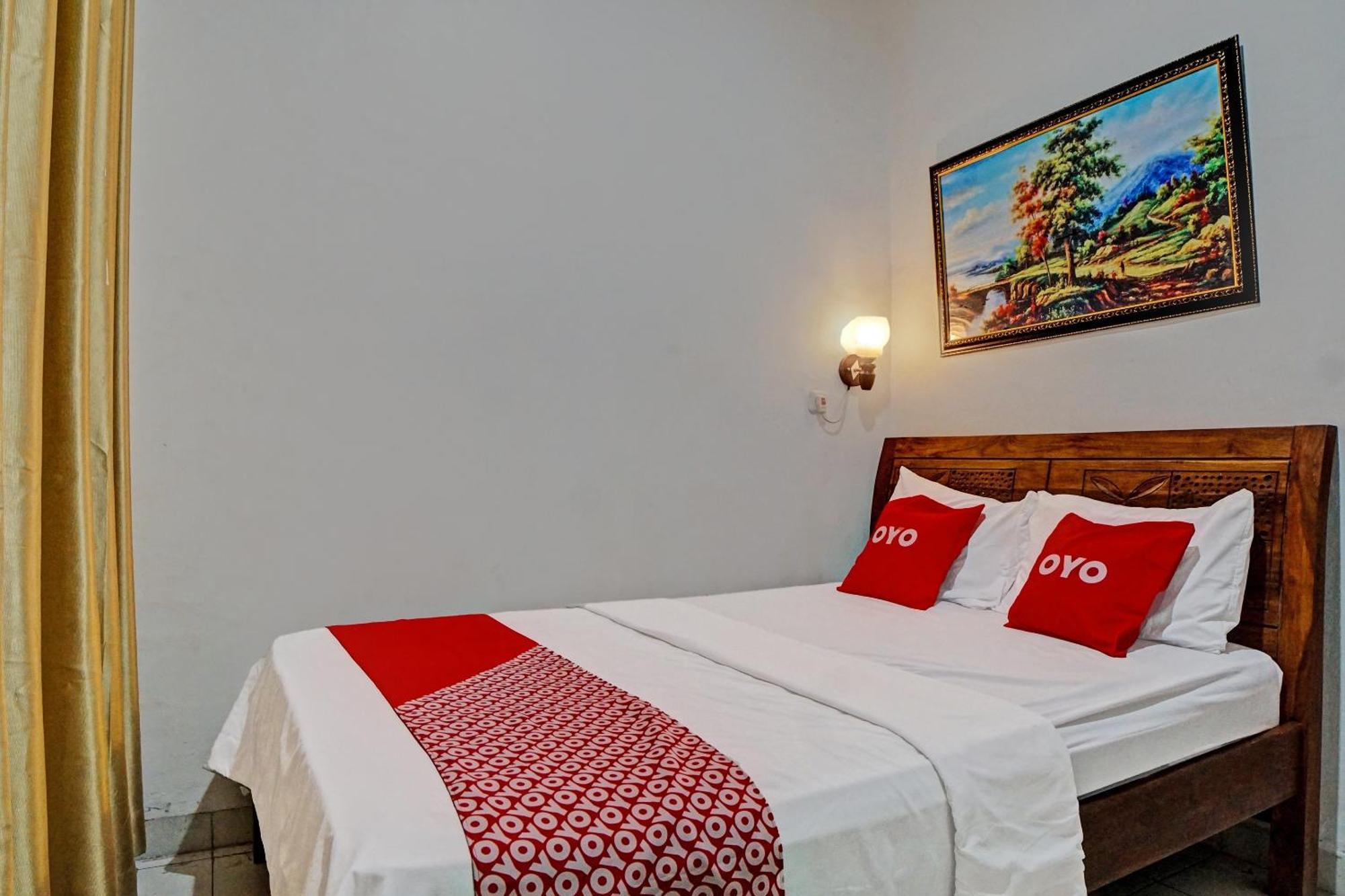 Oyo 92638 Jr Residence Syariah Medan Esterno foto